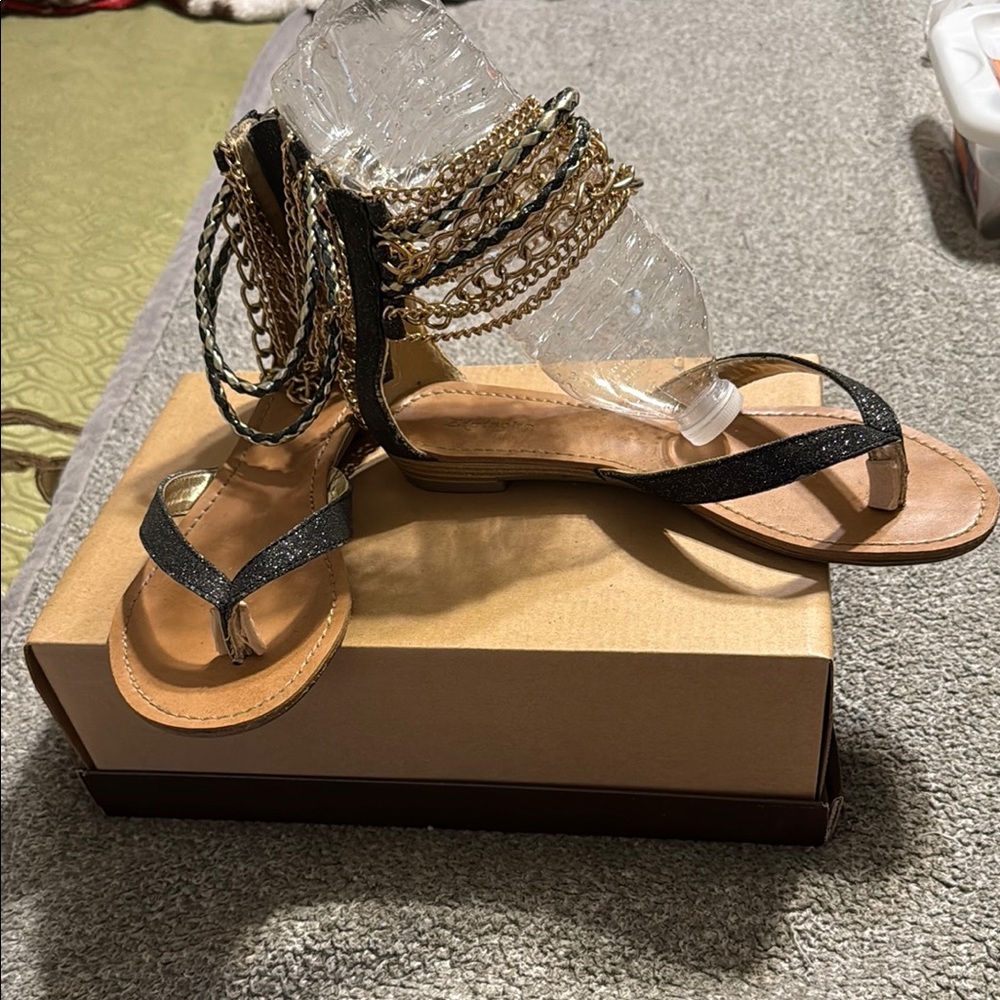 Elegant Black and Gold Women's Sandals